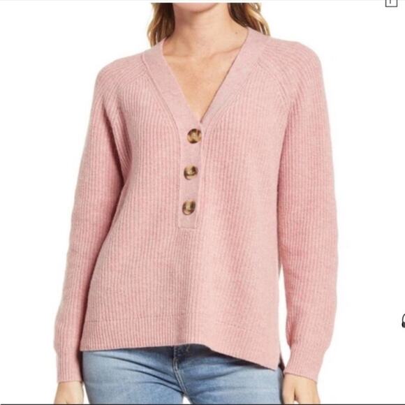 Madewell Sweaters - Madewell Lyle henley pink ribbed wool blend three button sweater